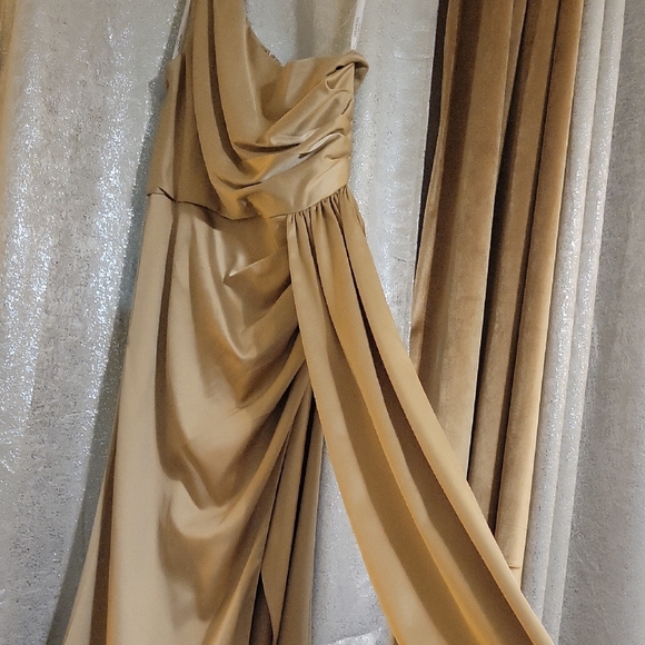 Signature Gold Ruched One Shoulder Gown - Picture 2 of 5